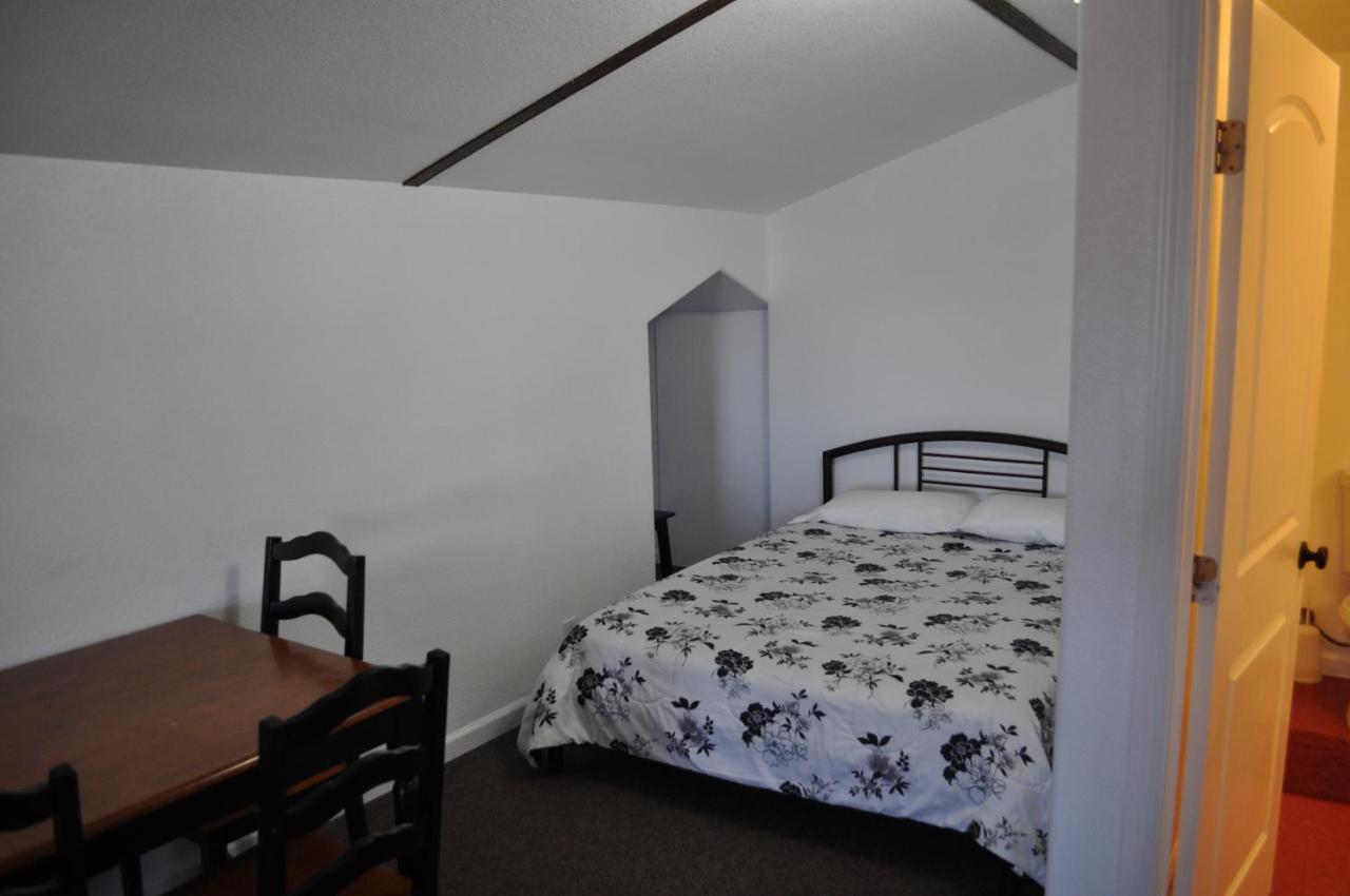 パーランプ K7 ベッド＆ブレックファースト Bed & Breakfast エクステリア 写真